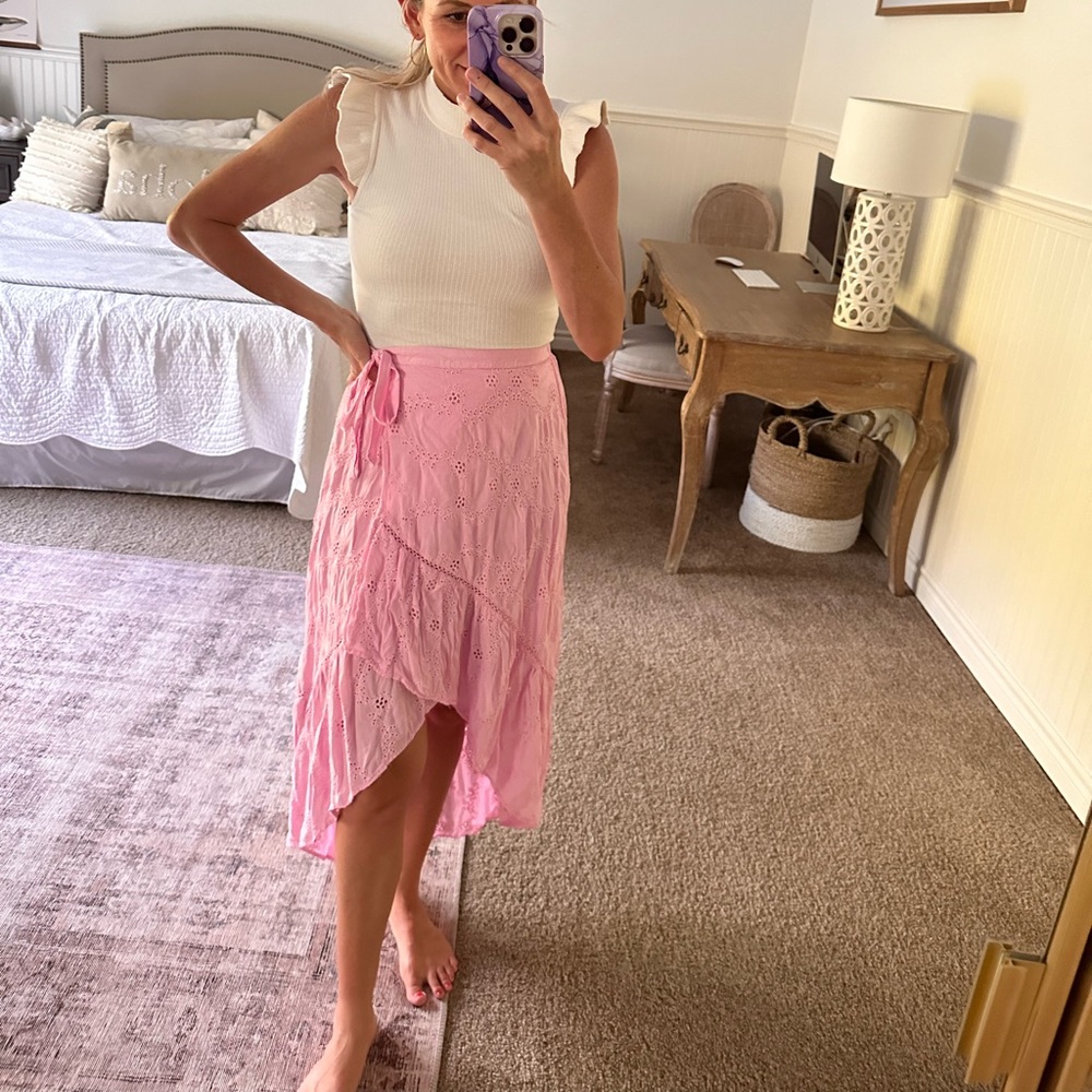 Young Fabulous and Broke Asymmetrical High Low Eyelet Pink Skirt Size Small